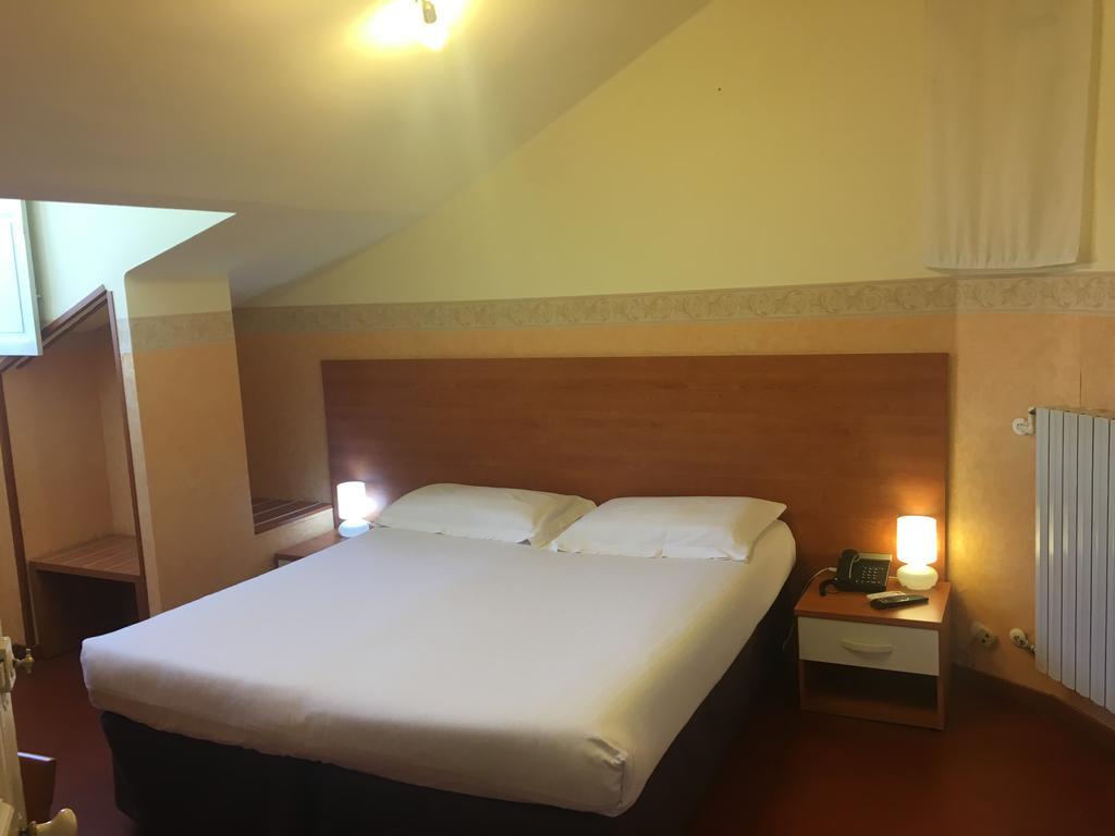 Hotel Liberty ซานเรโม ภายนอก รูปภาพ
